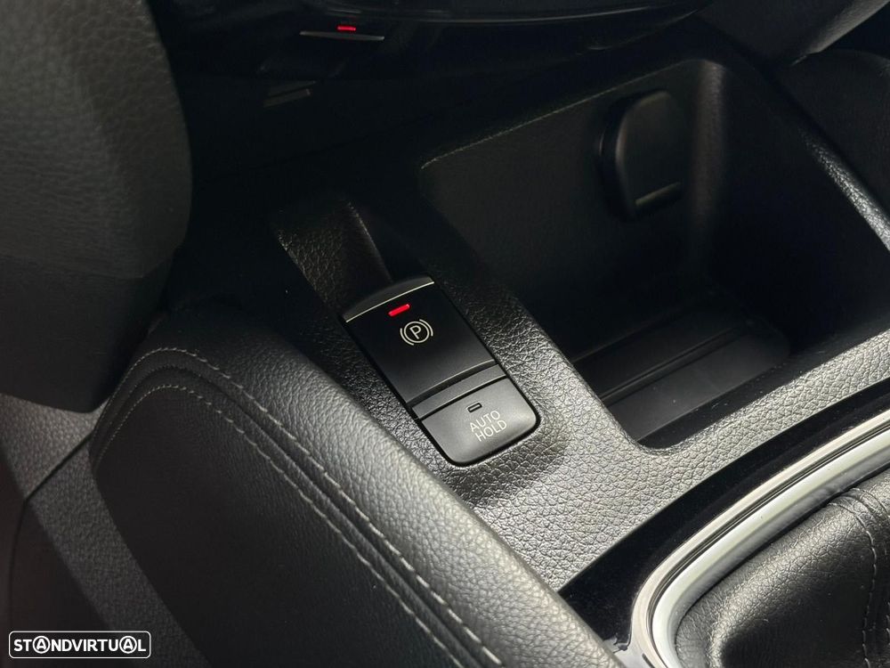 Nissan Qashqai 1.5 dCi N-Connecta - 23