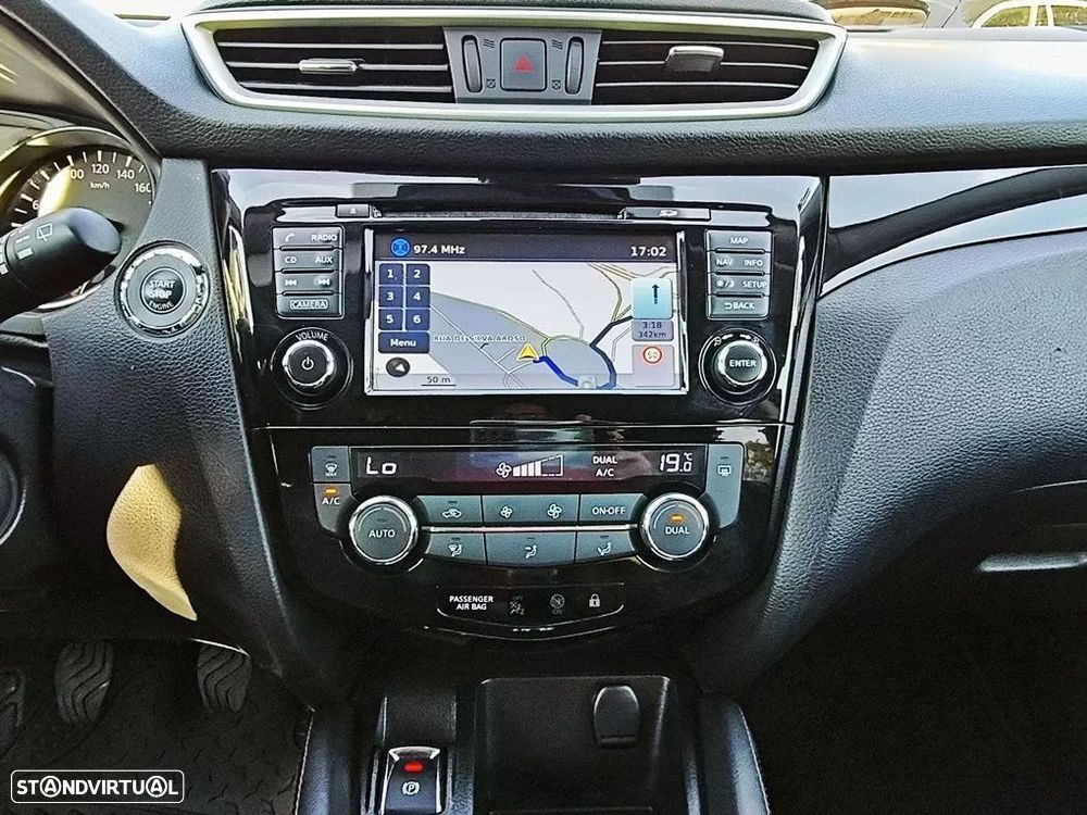 Nissan Qashqai 1.5 dCi N-Connecta RS+PS — fotografia 21