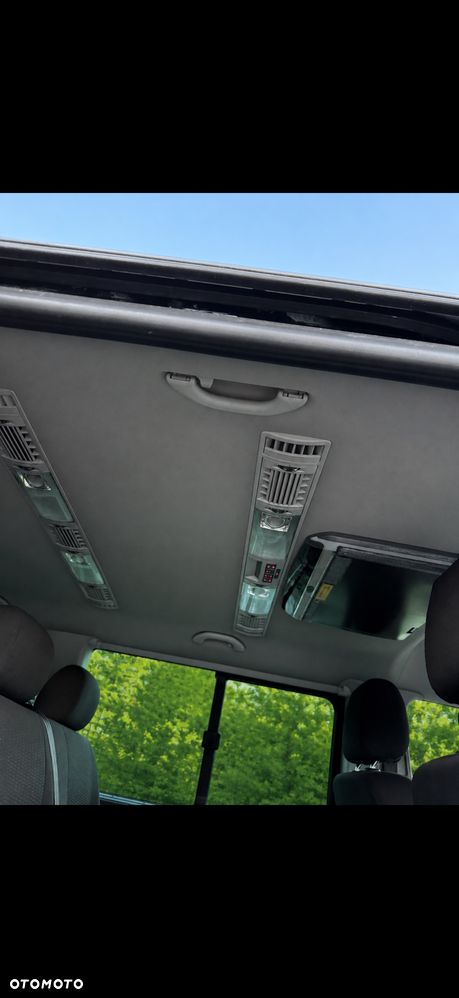 Volkswagen Caravelle 2.0 TDI L2 Trendline 4Motion - 11