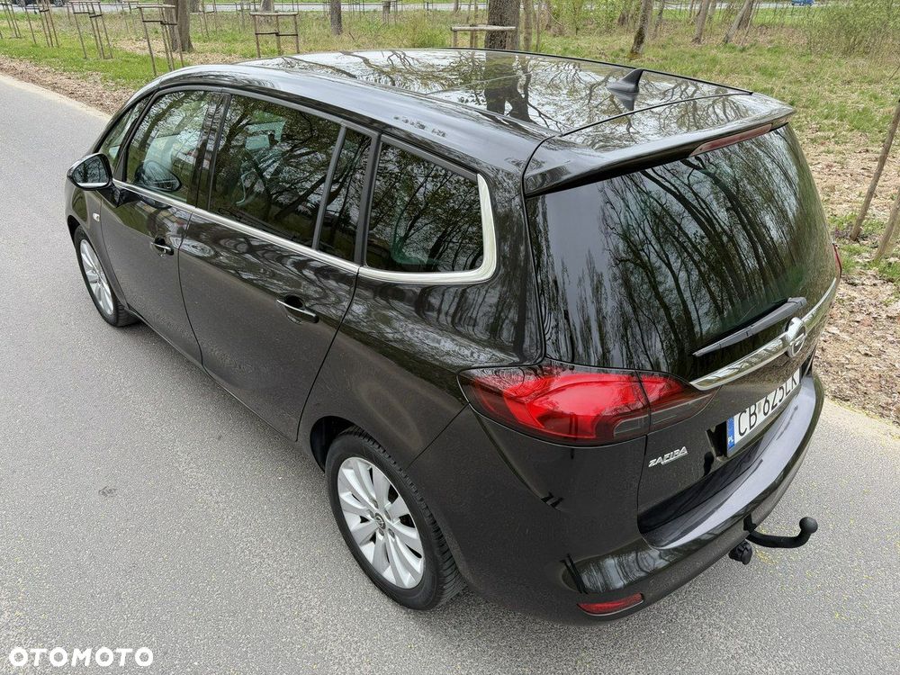 Opel Zafira - 8