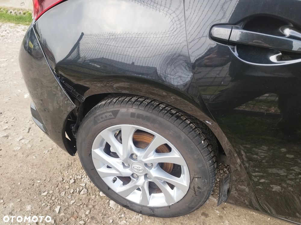 Toyota Auris 1.8 Life - 16