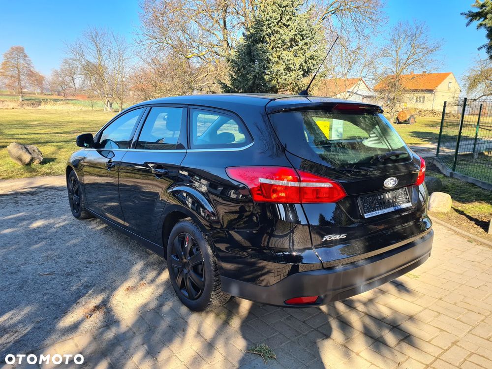 Ford Focus - 10