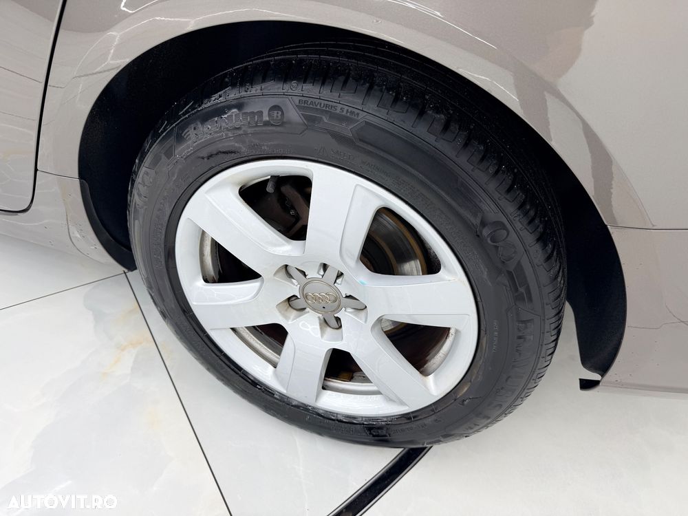 Audi A6 Avant 2.0 TDI DPF multitronic - 13