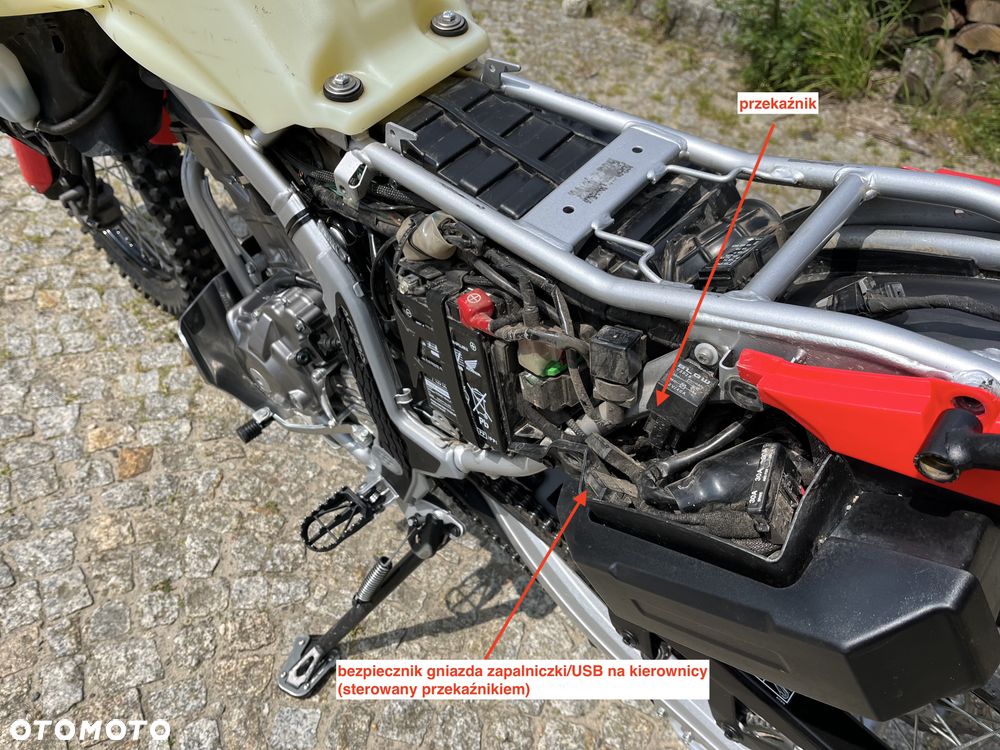 Honda CRF - 8