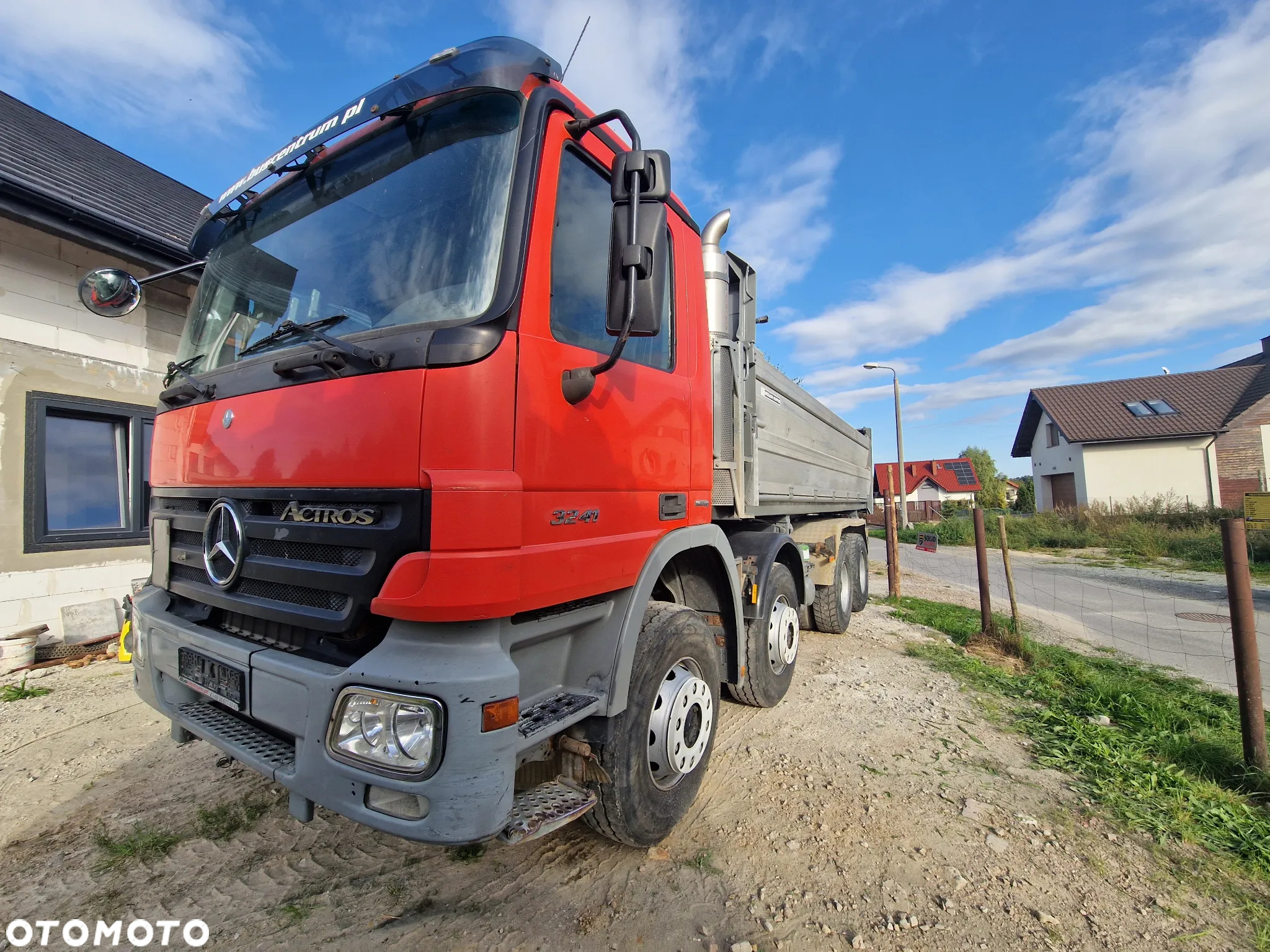 Mercedes-Benz 3241 - 2