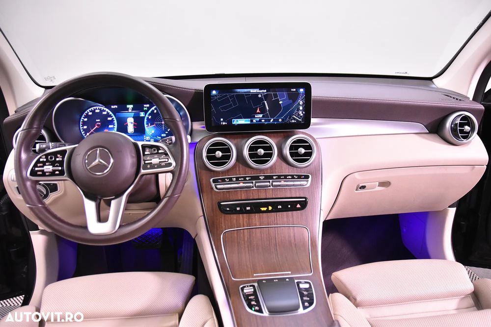 Mercedes-Benz GLC - 9