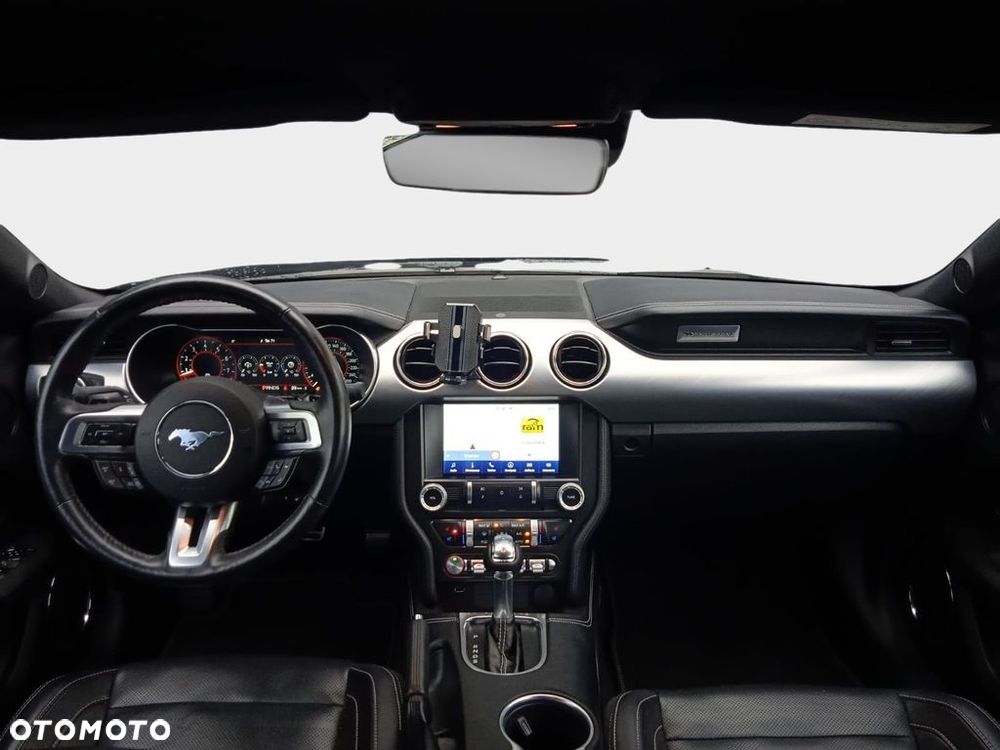 Ford Mustang 5.0 V8 GT - 12