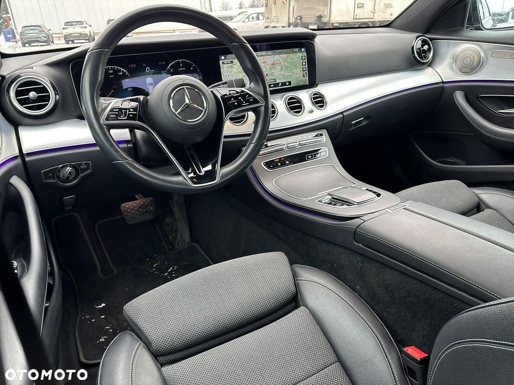 Mercedes-Benz Klasa E - 13