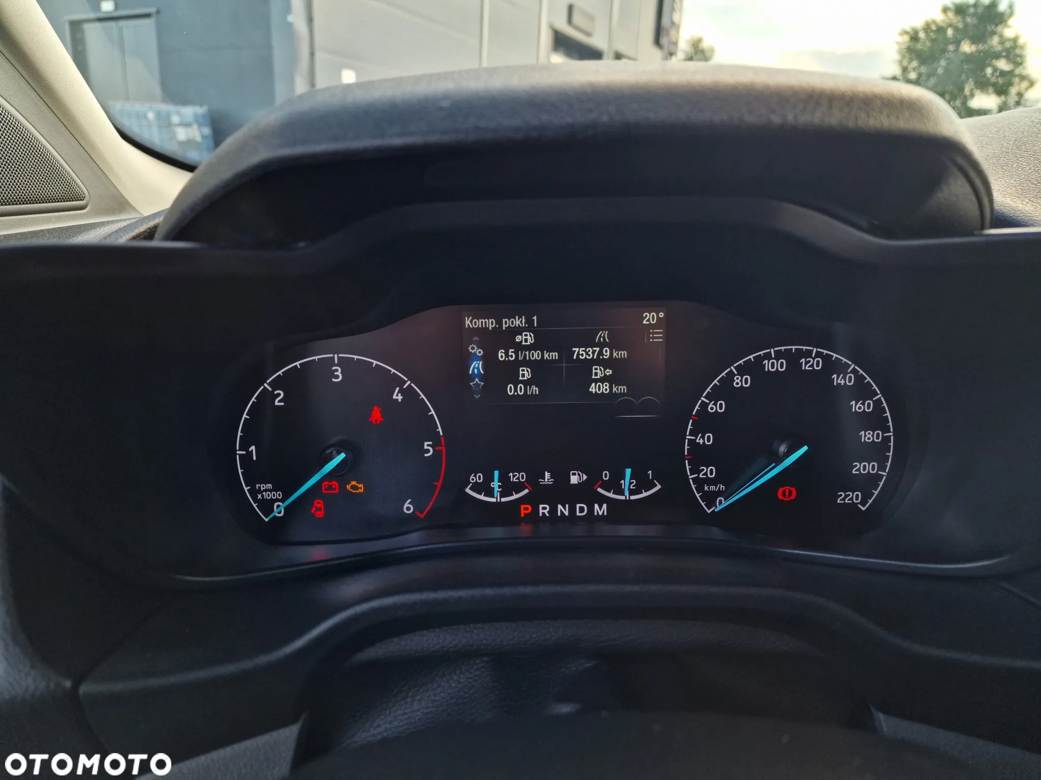 Ford Tourneo Connect Grand - 12