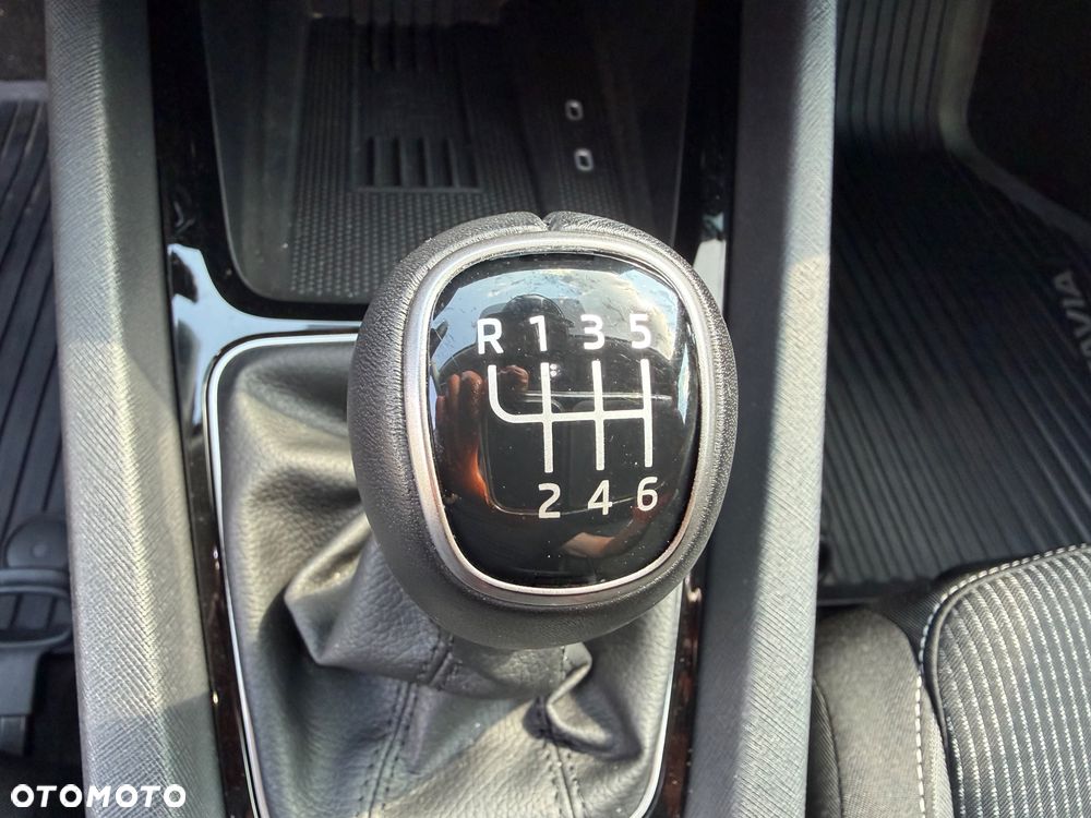 Skoda Octavia 2.0 TDI Selection - 27