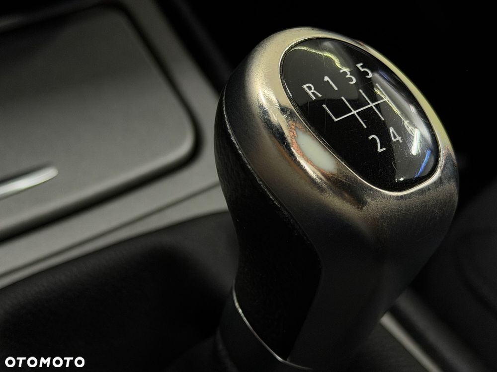 BMW Seria 1 - 29