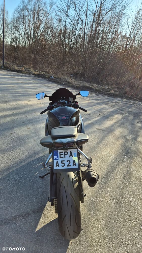 Suzuki GSX-R - 8