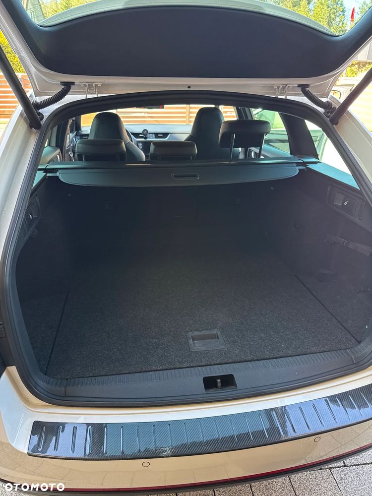 Skoda Octavia 2.0 TDI 4x4 RS DSG - 7