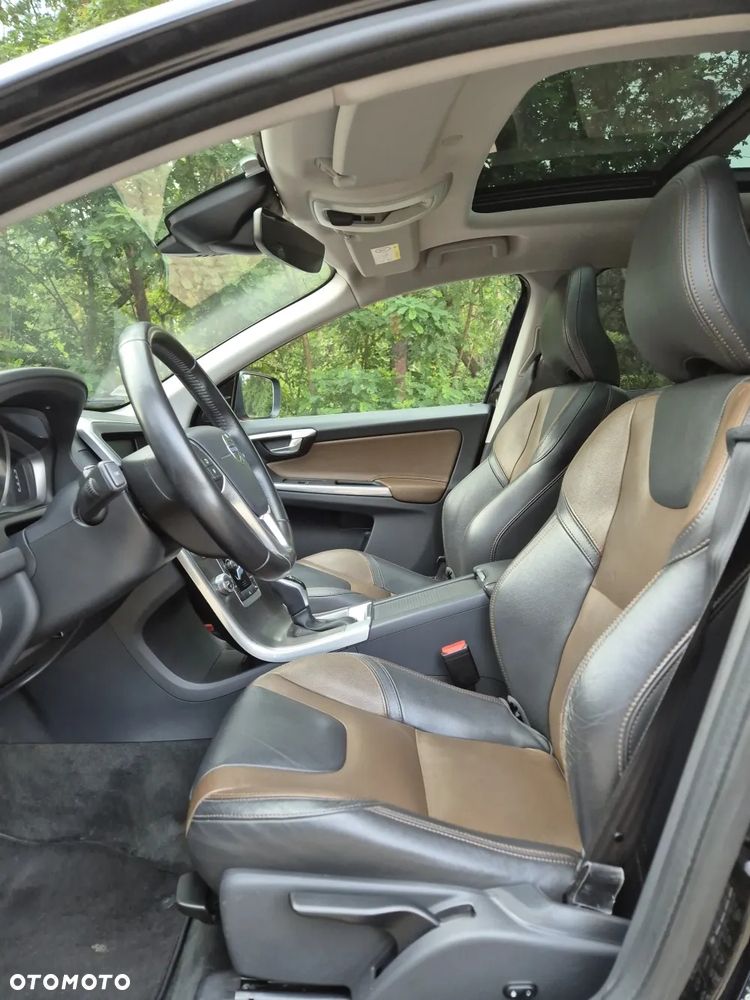 Volvo XC 60 D4 Geartronic Momentum - 13