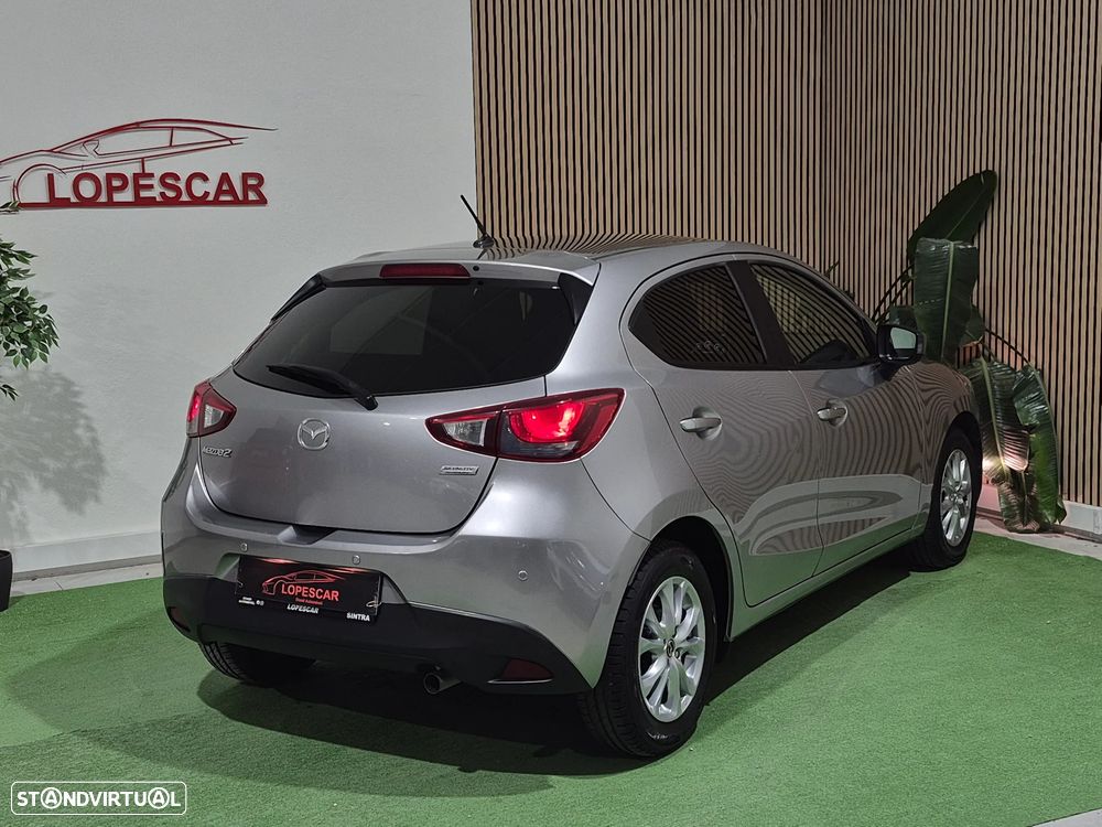 Mazda 2 1.5 Sky.Evolve Navi - 9