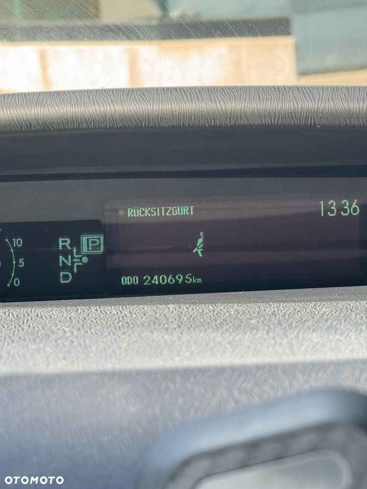 Toyota Prius 1.8 HSD Active - 16