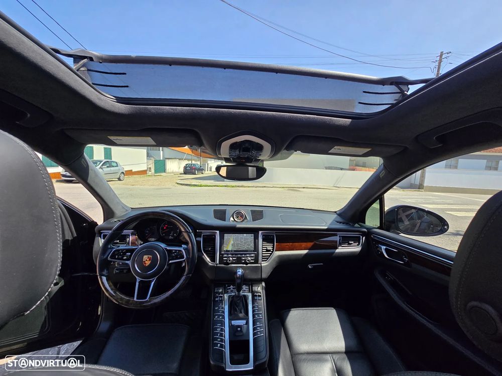 Porsche Macan Turbo PDK - 28