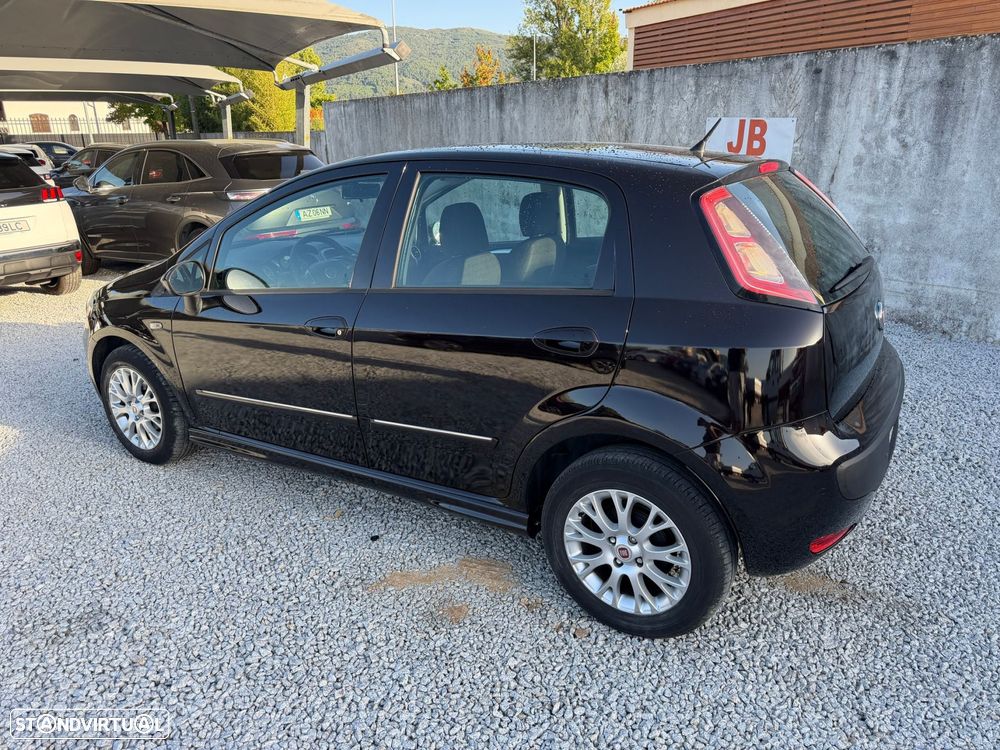 Fiat Punto Evo 1.4 Dynamic Style - 4