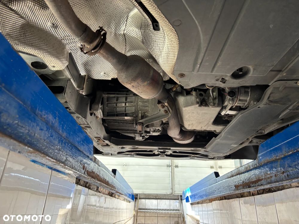 Mazda 6 Sport Kombi 2.2 CD DPF Business-Line - 32