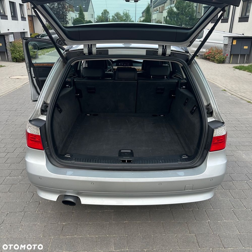 BMW Seria 5 520i Edition Sport - 12