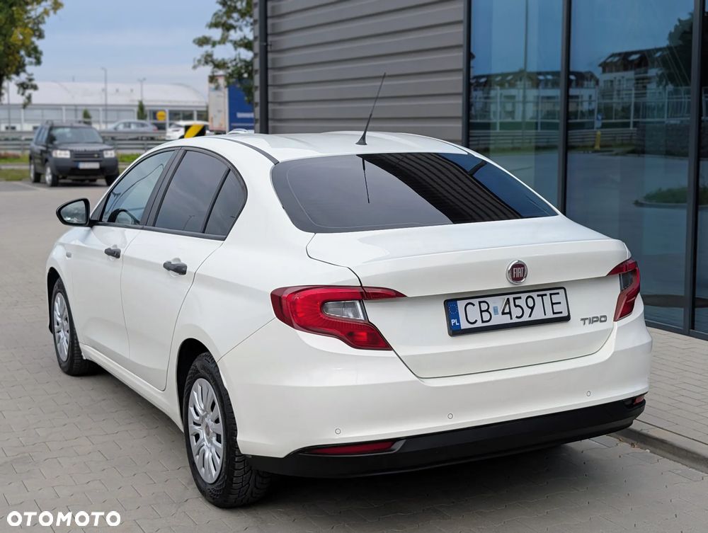 Fiat Tipo 1.6 E-Torq 16v Easy - 4