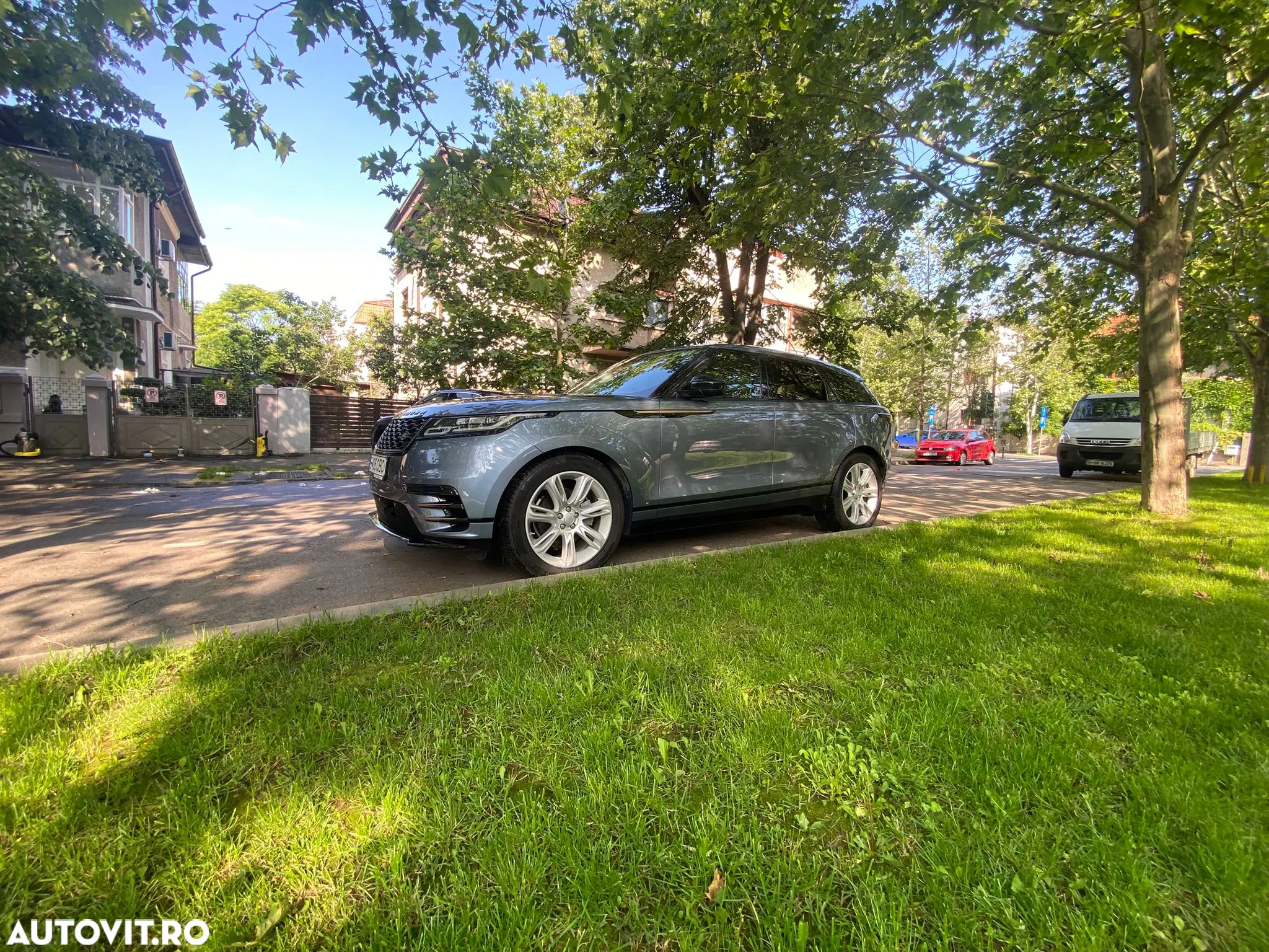 Land Rover Range Rover Velar 2.0 R-Dynamic - 2