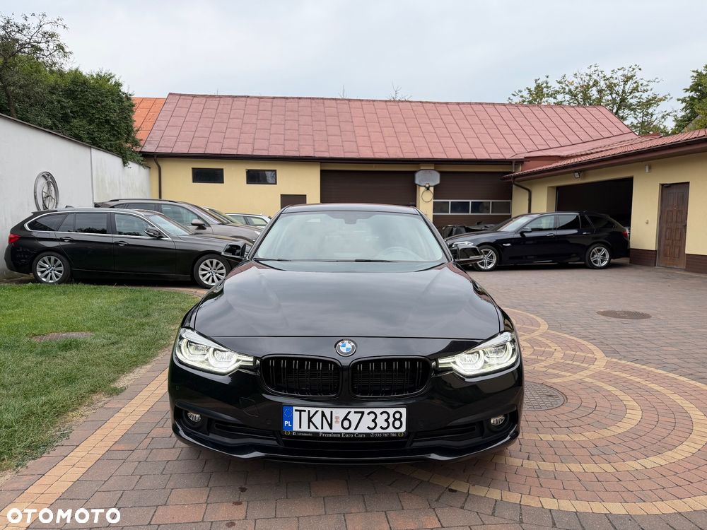 BMW Seria 3 320d Efficient Dynamic Edition Sport Line - 12