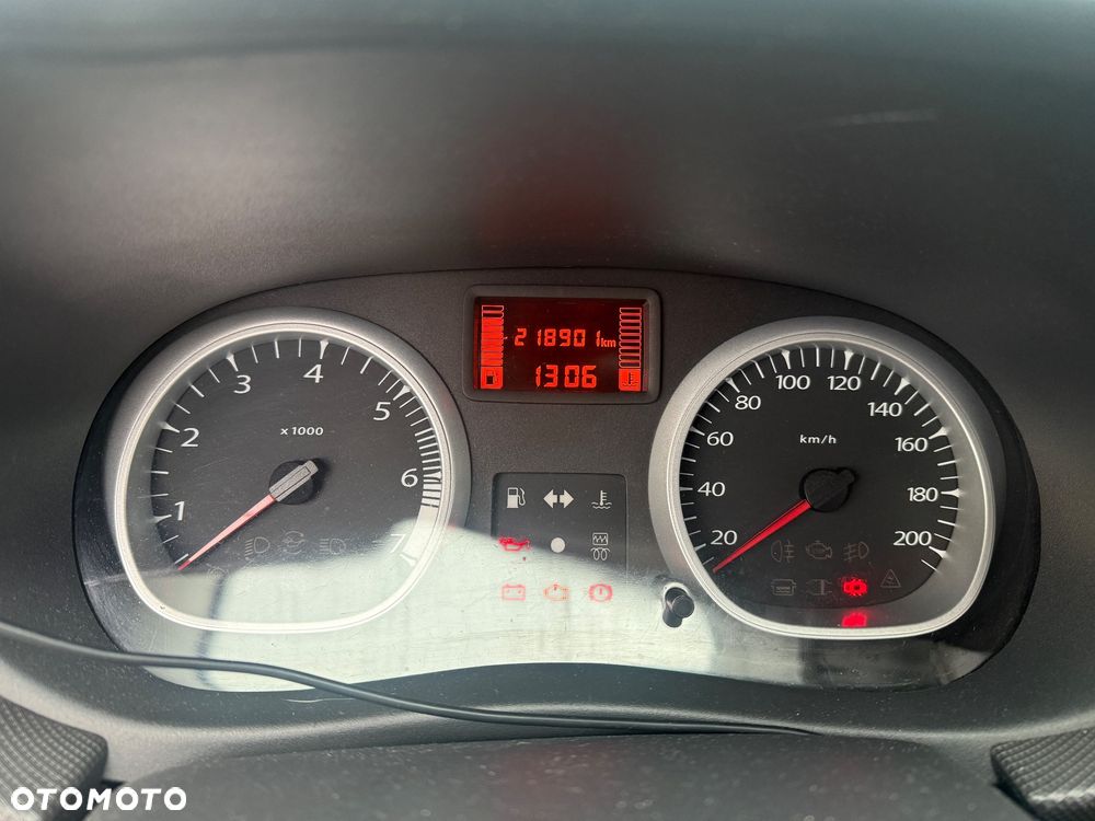 Dacia Duster dCi 90 FAP 4x2 Ambiance - 11