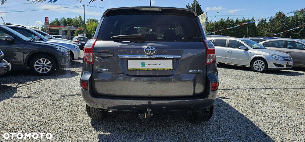 Toyota RAV4 - 15