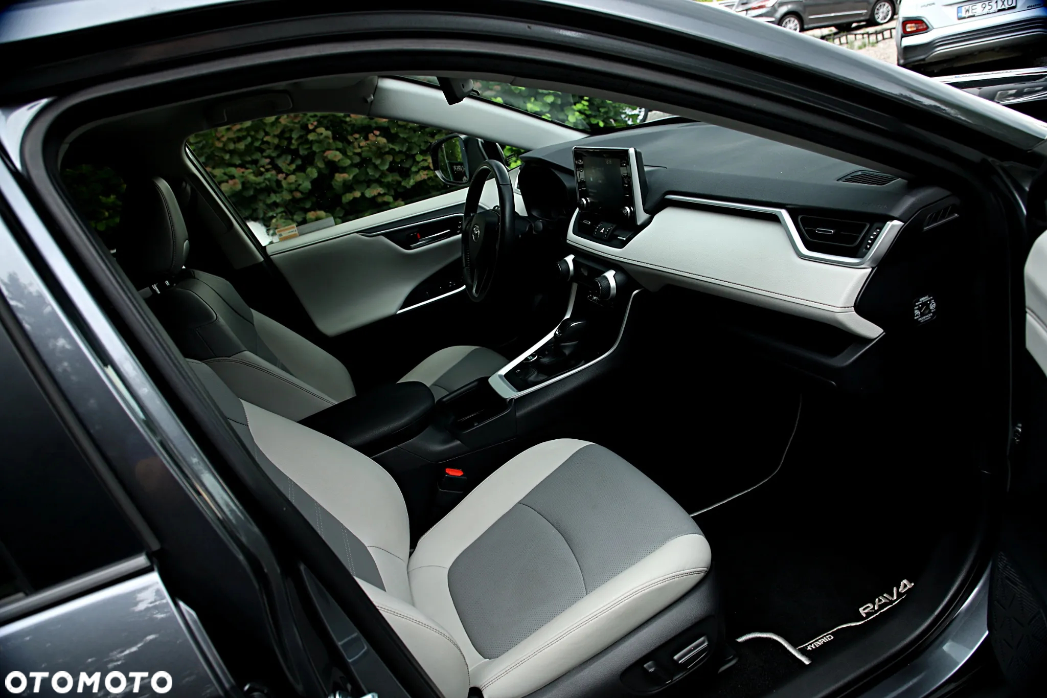 Toyota RAV4 2.5 Hybrid Executive 4x4 - 27