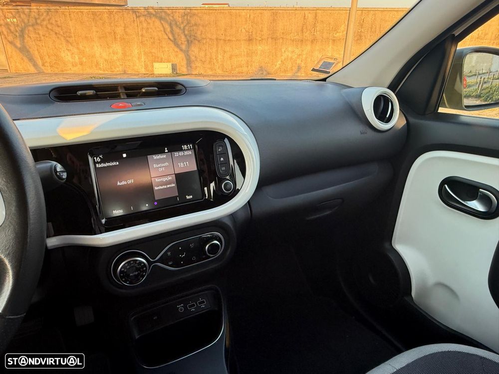 Renault Twingo Z.E. 22 Zen - 17
