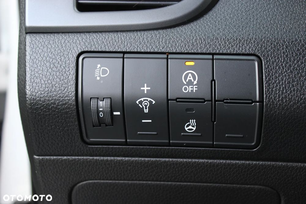 Hyundai i30 1.4 Select - 17
