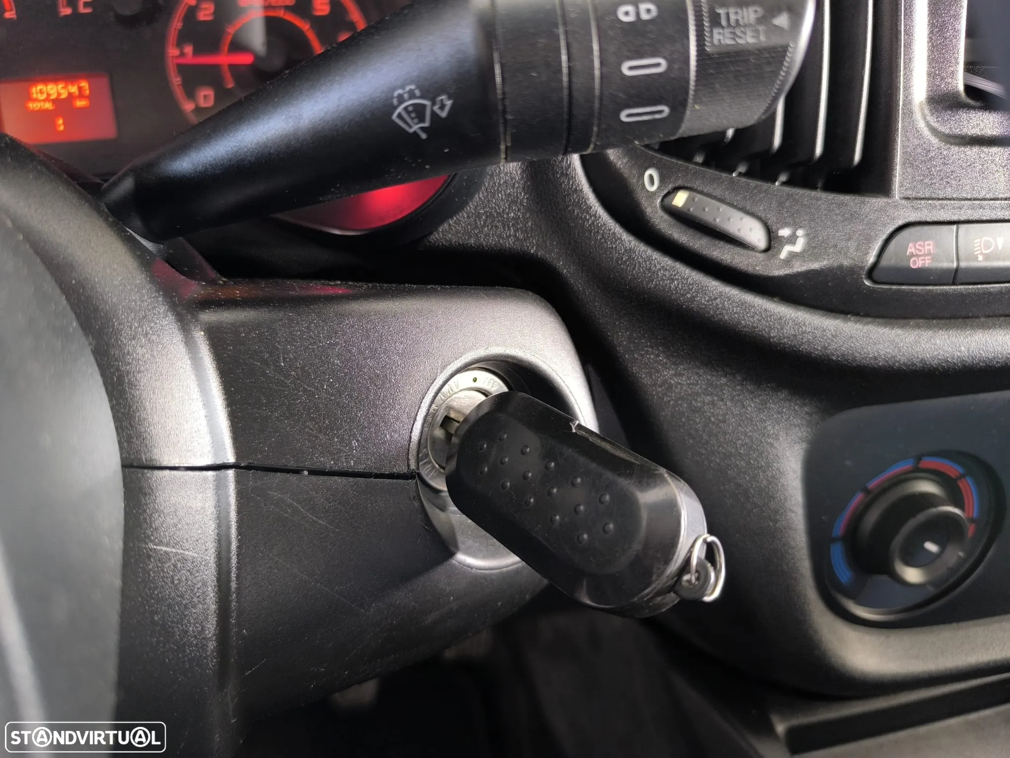 Fiat Doblo 1.3 M-Jet c/AC - 12