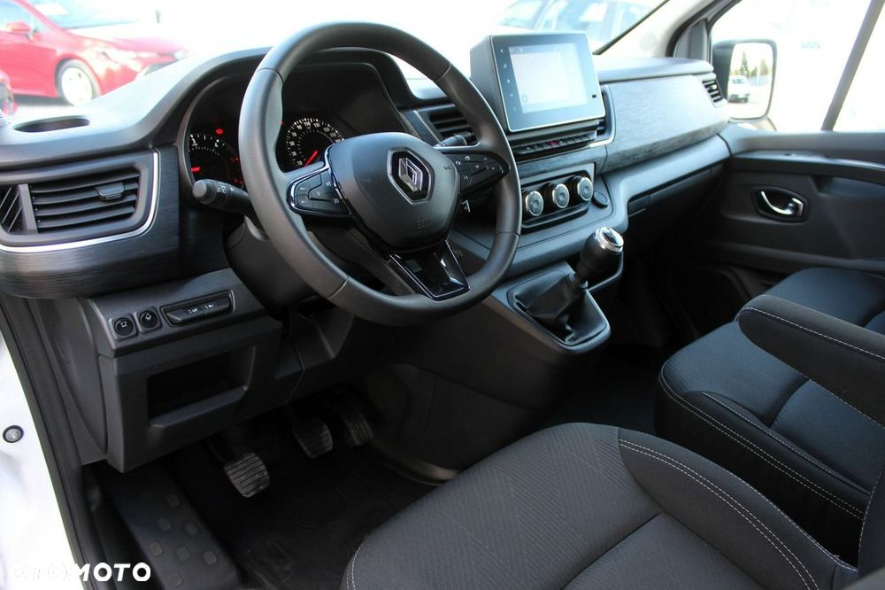 Renault Trafic - 14