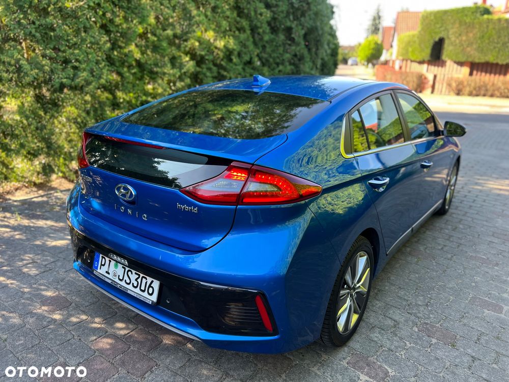 Hyundai IONIQ Hybrid Premium - 13