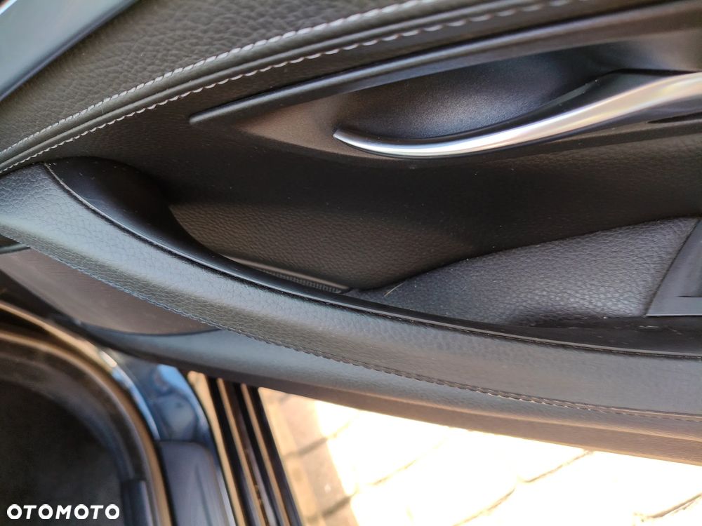 BMW Seria 5 - 16