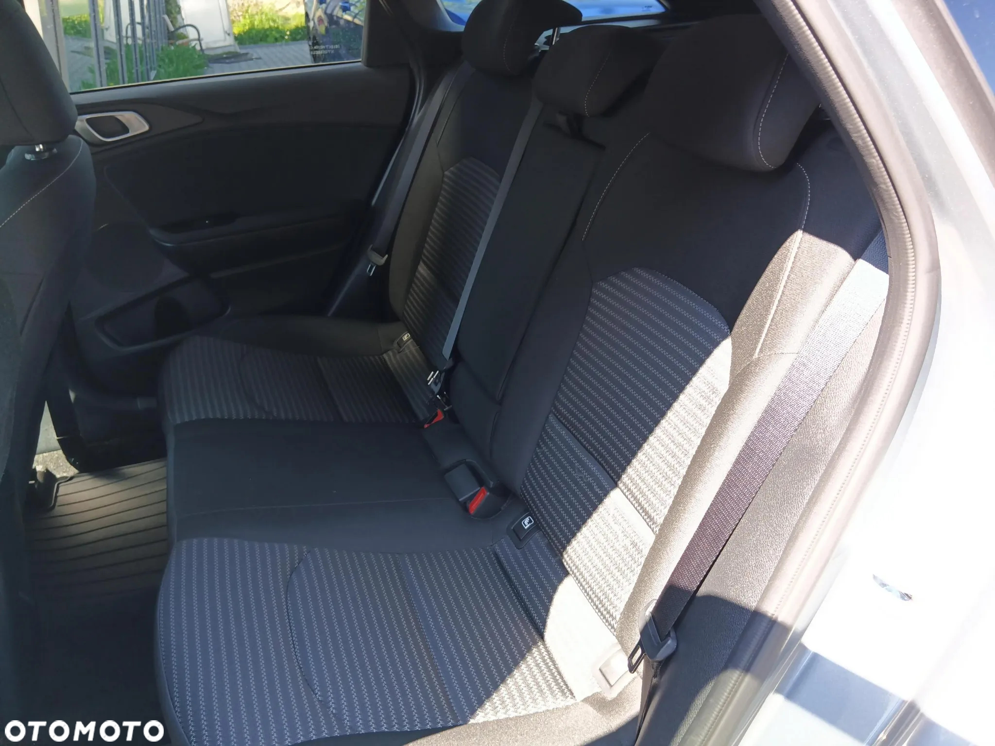 Kia Ceed 1.5 T-GDI M DCT - 15
