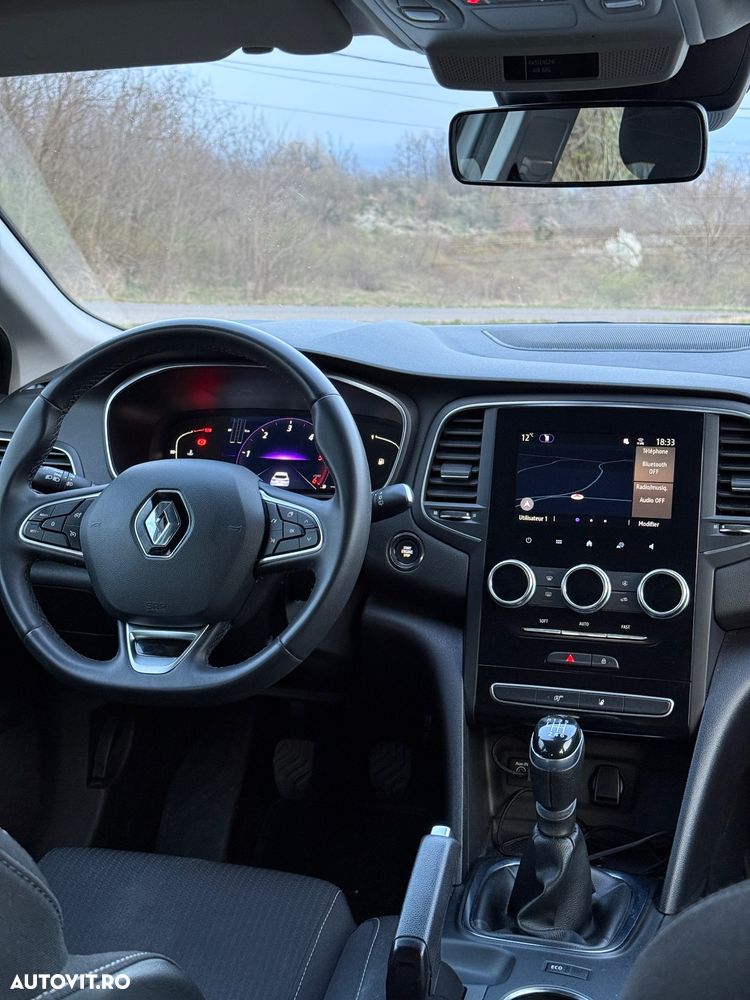 Renault Megane BLUE dCi 115 BUSINESS EDITION - 16