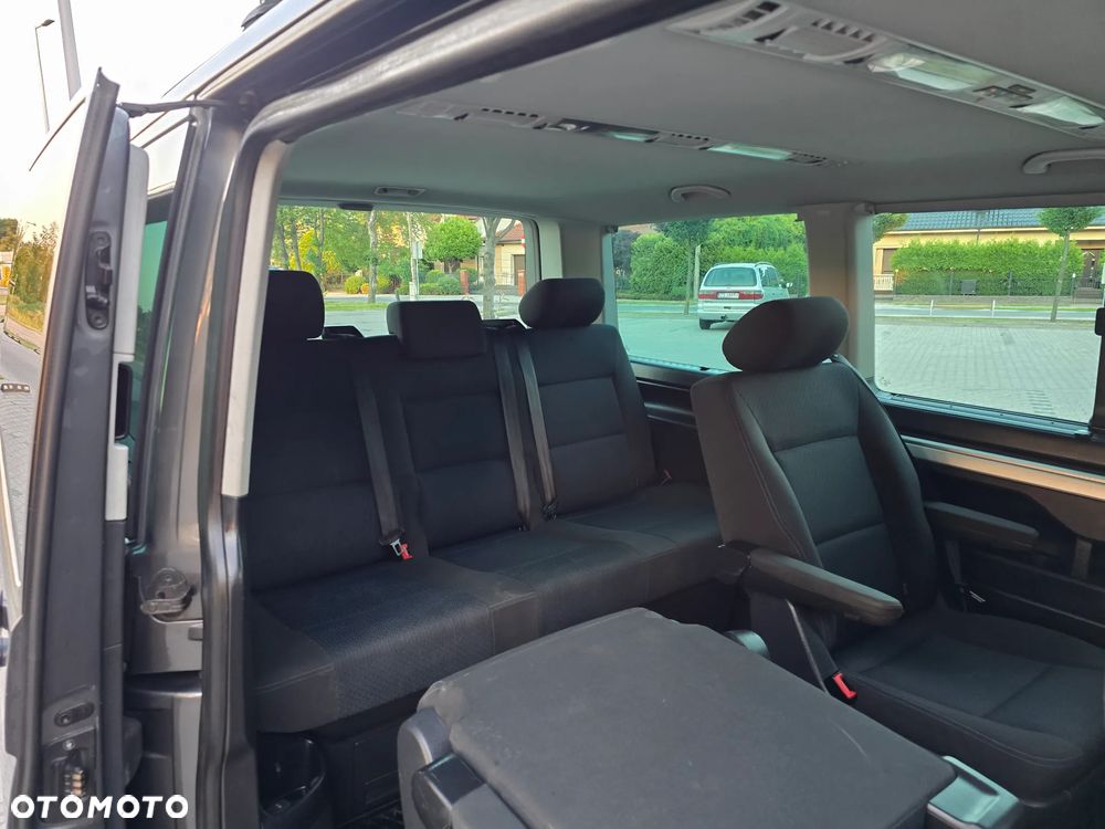 Volkswagen Multivan 2.0 TDI L1 Business DSG - 11