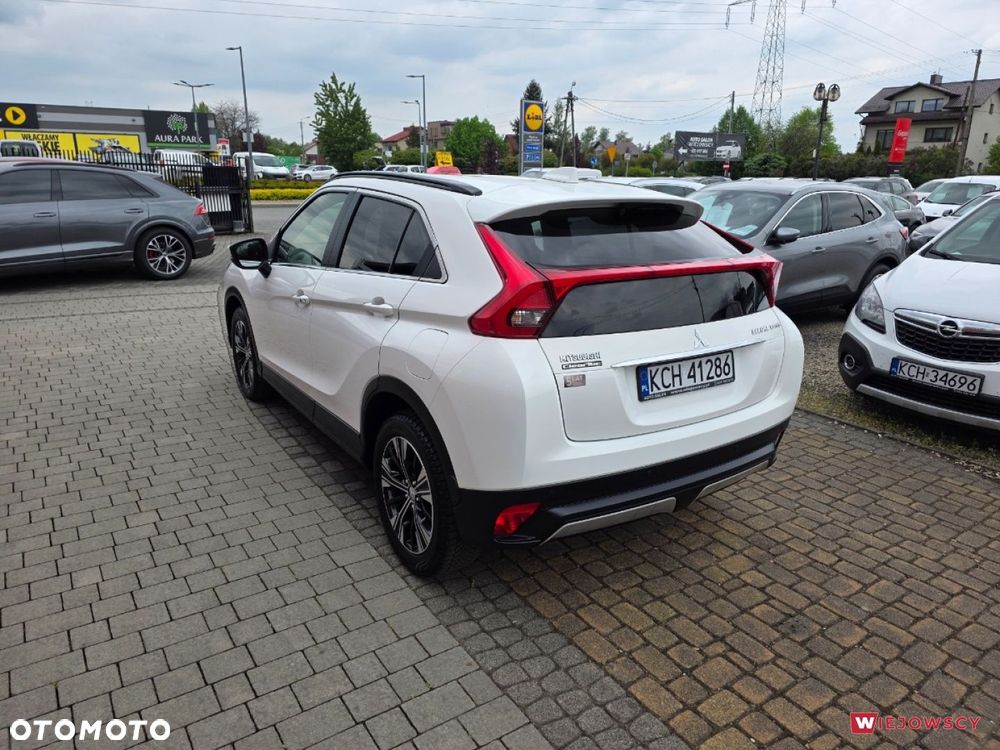 Mitsubishi Eclipse Cross - 8