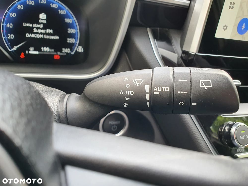 Toyota Corolla Cross 2.0 Hybrid Style - 31