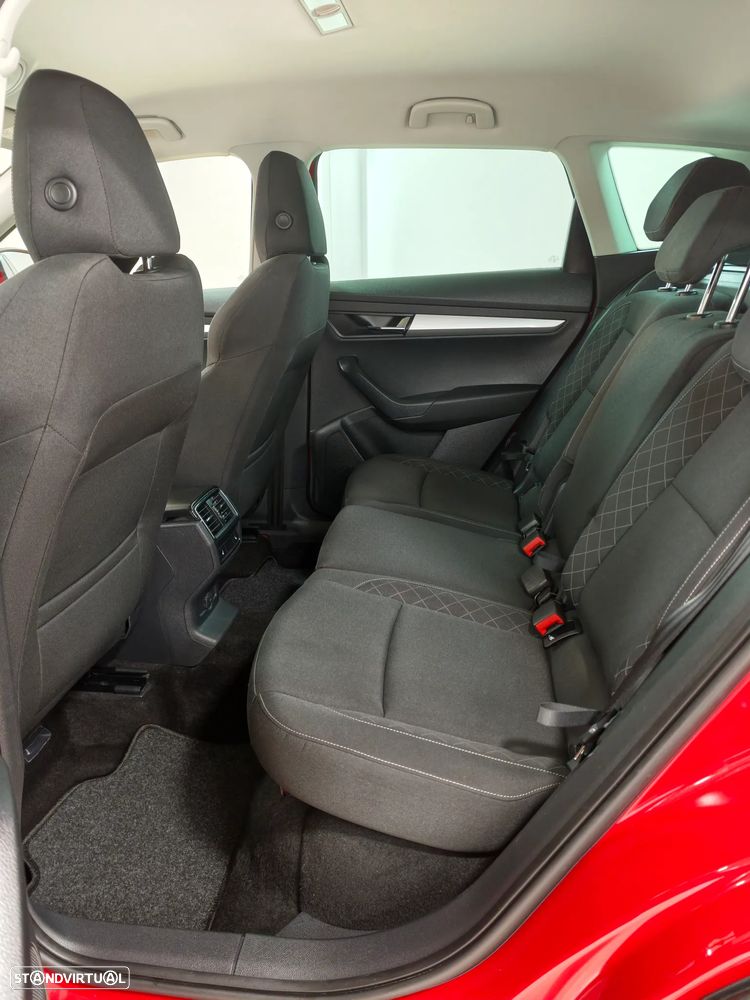 Skoda Karoq 2.0 TDI Ambition - 31