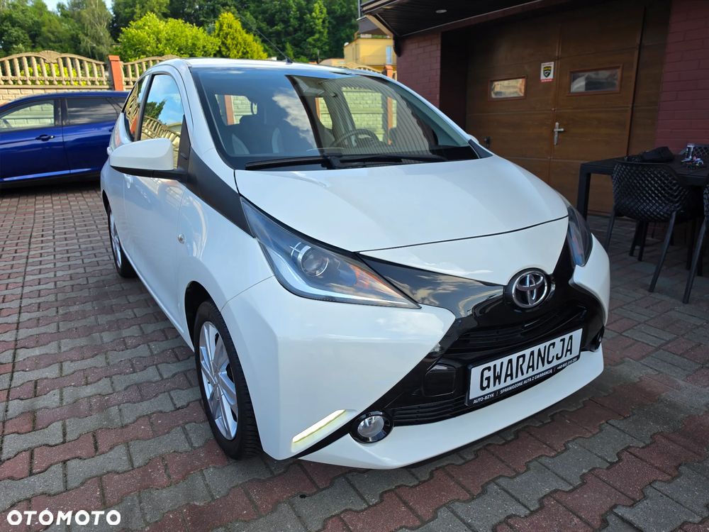 Toyota Aygo x-clusiv - 1