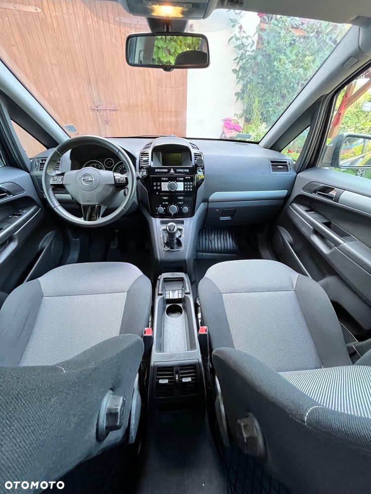 Opel Zafira 1.6 ECOFLEX Family Plus - 9