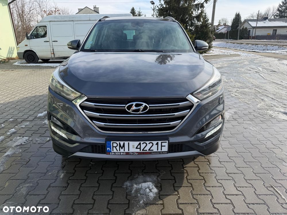 Hyundai Tucson - 2