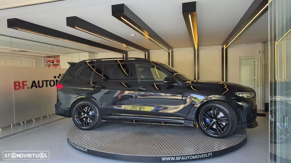 BMW X7 40 d xDrive Pack M - 9