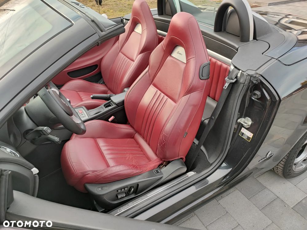 Alfa Romeo Spider 3.2 JTS V6 24V - 17