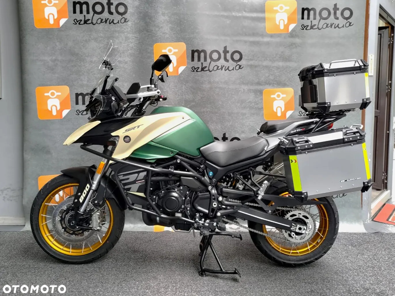 QJMOTOR SRT 800SX - 6