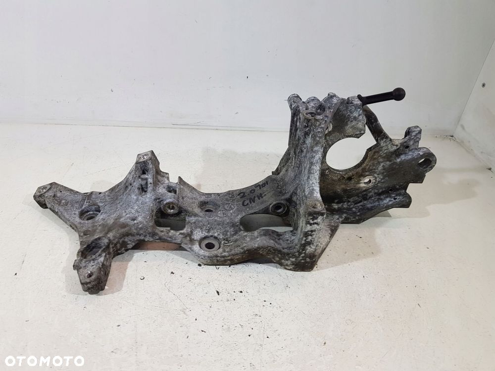 łapa wspornik alternatora 04l903143d vw audi skoda a6 a4 2.0 tdi - 3