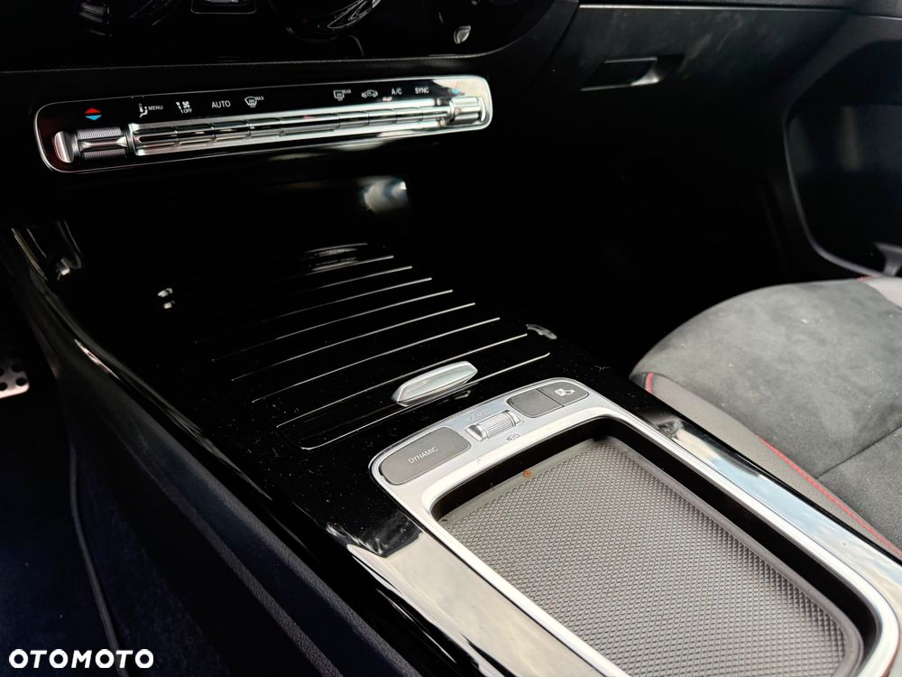 Mercedes-Benz Klasa A 200 AMG Line 7G-DCT - 19